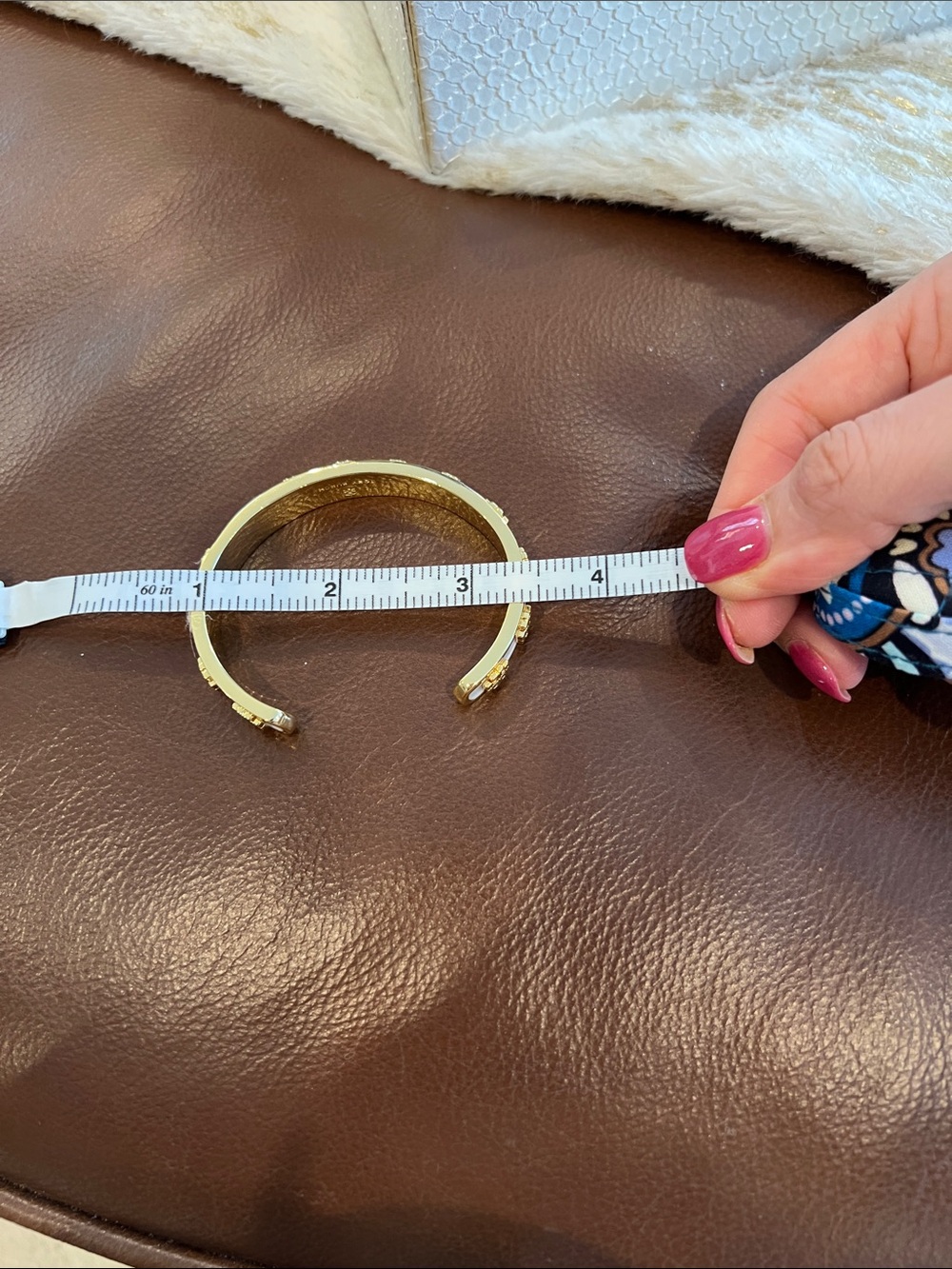Tory Burch Kira Signature White Enamel Bracelet Cuff - Picture 7 of 8